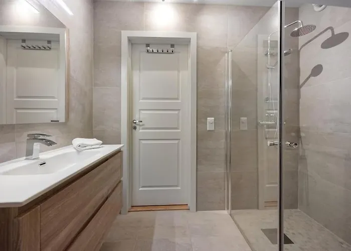 아파트 Unique And Spacious Close To Centre *