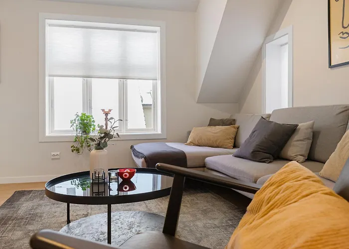 Unique And Spacious Close To Centre Lejlighed Stavanger