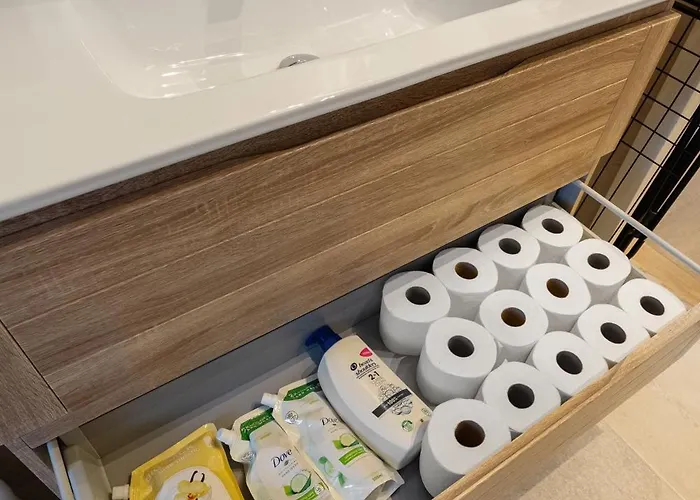 Lejlighed Unique And Spacious Close To Centre *