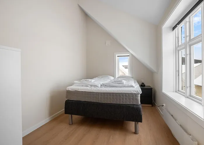 아파트 Unique And Spacious Close To Centre